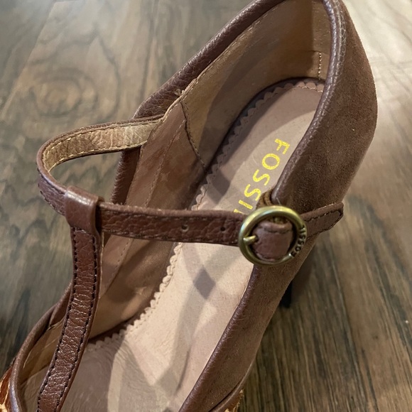 Fossil Giraffe Brown Heels - Picture 9 of 10
